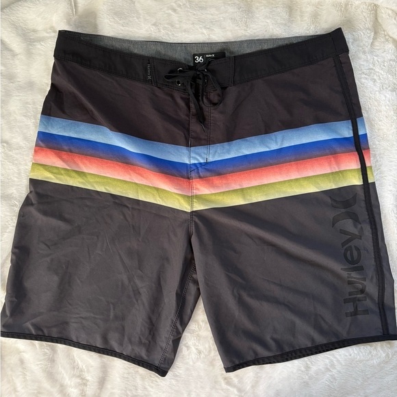 Hurley Men's Phantom Board Multicolor Shorts, Size: 36 - Picture 2 of 7